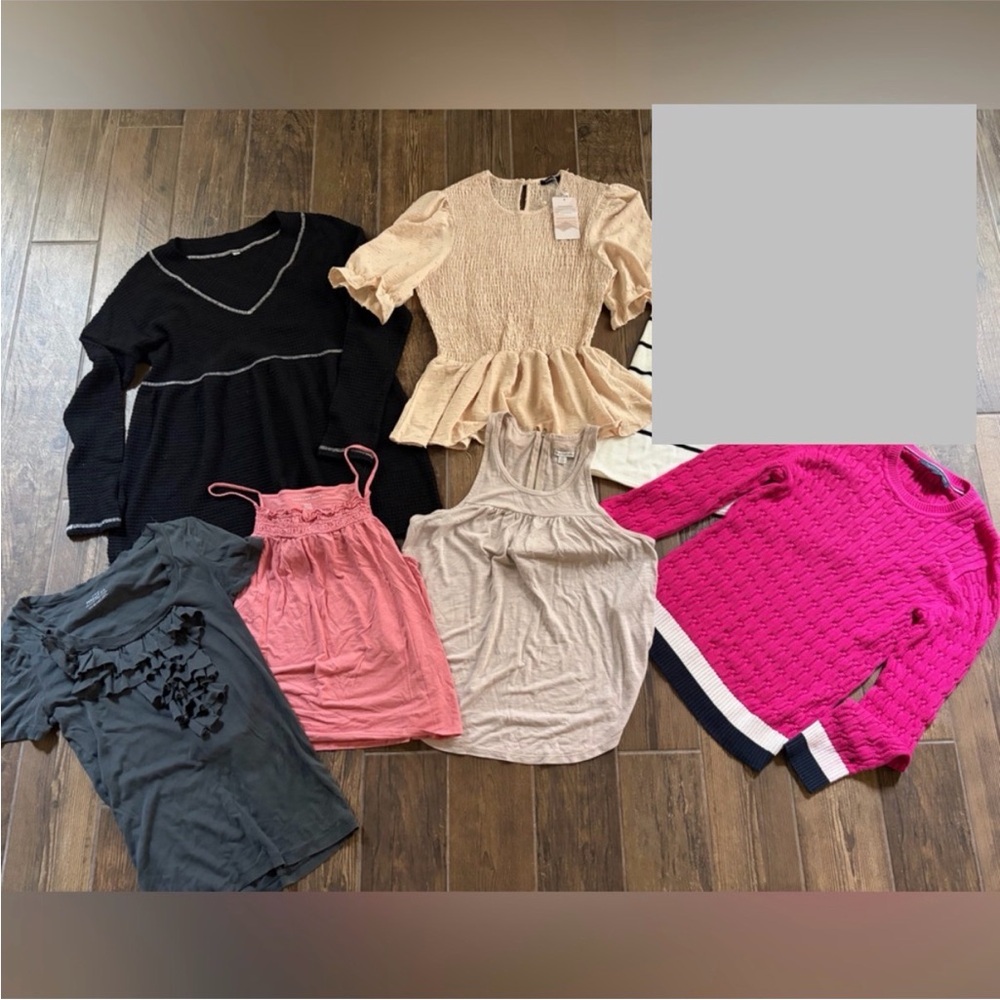 Women’s top bundle